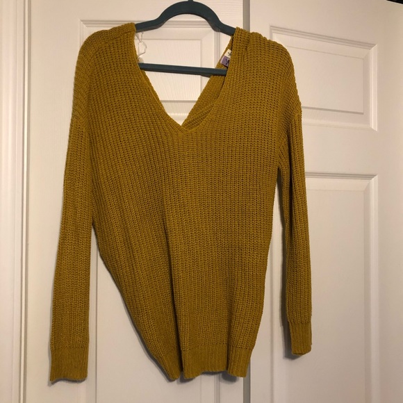 Francesca's Collections Sweaters - Francesca’s Mustard Sweater